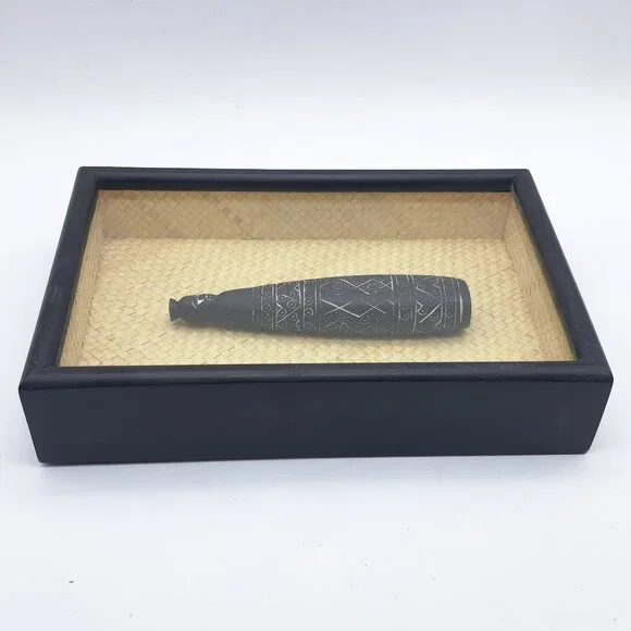 African Statue Shadow Box - Picture 11 of 11